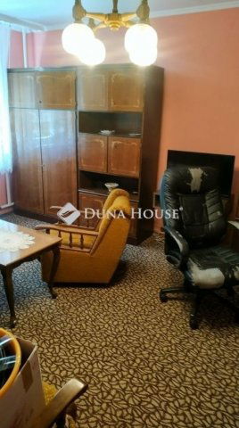 Eladó panellakás, Kecskeméten 45.5 M Ft, 2 szobás