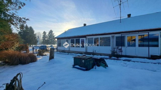 Eladó családi ház, Sárokon 21.9 M Ft, 3 szobás