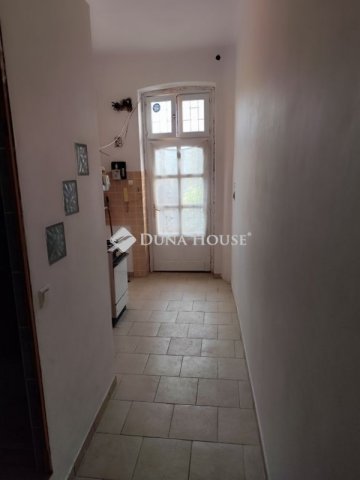 Eladó téglalakás, Budapesten, XIV. kerületben 50.5 M Ft