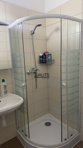 Eladó téglalakás, Budapesten, V. kerületben 85 M Ft, 1 szobás