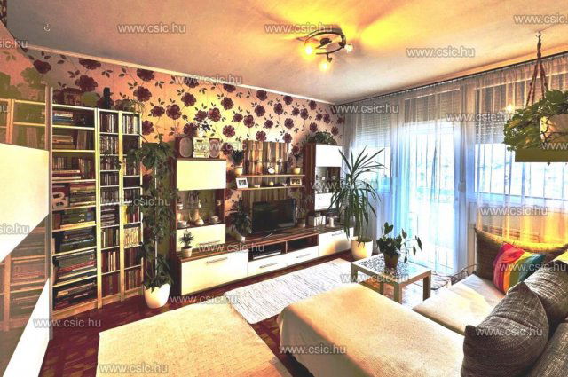 Eladó téglalakás, Dunakeszin 67.9 M Ft, 2+2 szobás