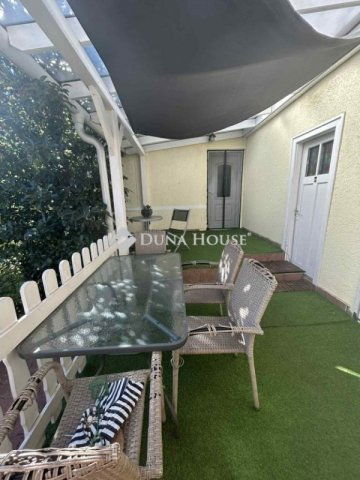 Eladó családi ház, Vecsésen 119 M Ft, 3 szobás