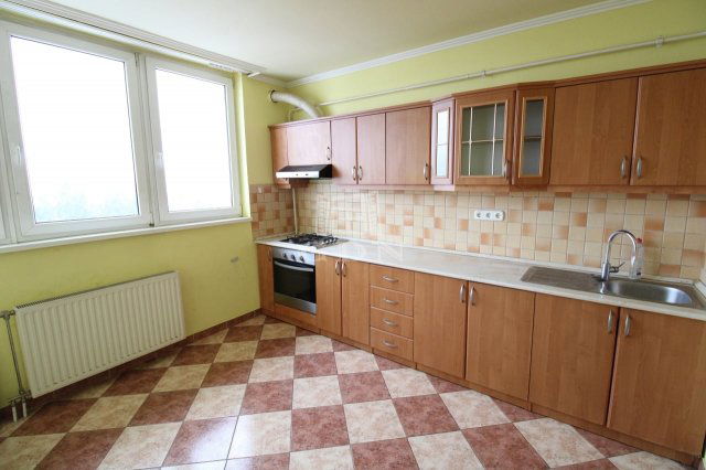 Eladó téglalakás, Budapesten, III. kerületben 89.9 M Ft