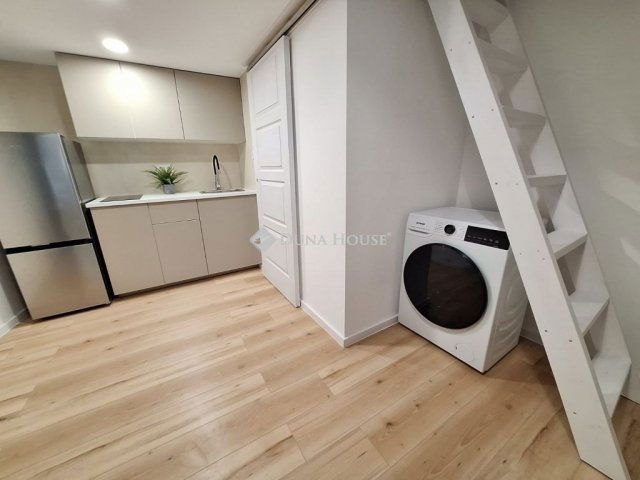 Eladó téglalakás, Budapesten, VIII. kerületben 27.9 M Ft