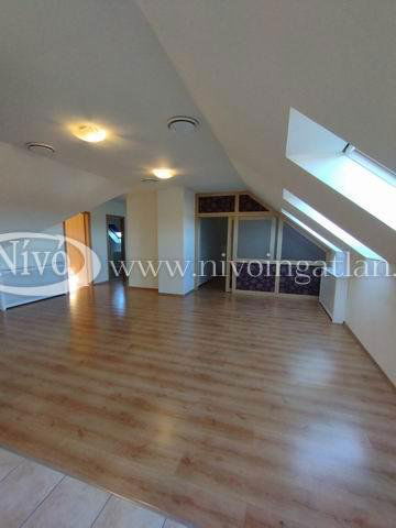 Eladó téglalakás, Veszprémben 84.9 M Ft, 3+2 szobás