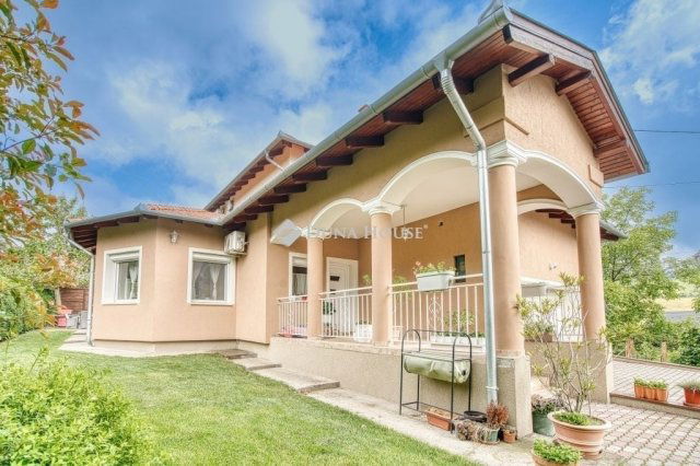 Eladó családi ház, Érden 169.9 M Ft, 6 szobás