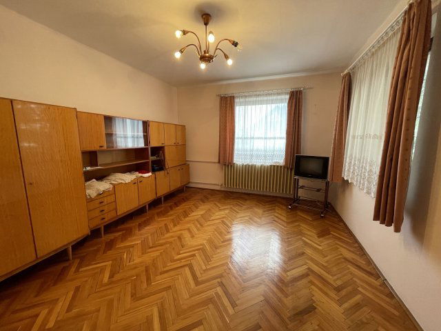 Eladó családi ház, Nyíregyházán 72 M Ft, 4 szobás