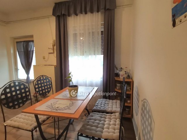 Eladó családi ház, Tiszafüreden 29 M Ft, 2+1 szobás