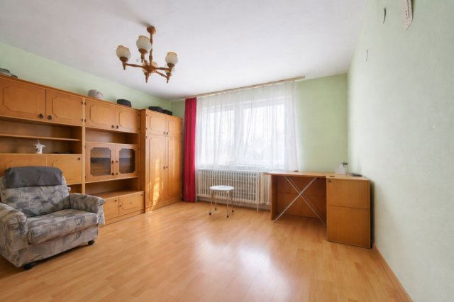 Eladó családi ház, Szabadbattyánban 74 M Ft, 7 szobás