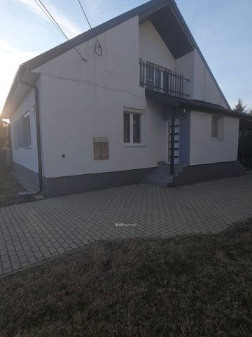Eladó családi ház, Győrött 94.9 M Ft, 4+1 szobás