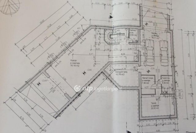 Eladó családi ház, Szigetmonostorban 250 M Ft, 4 szobás