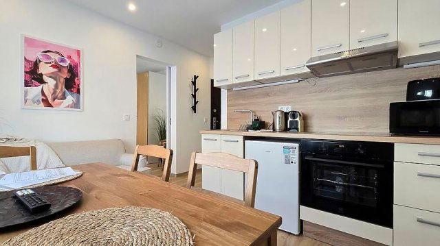 Kiadó téglalakás, albérlet, VI. kerületben, Dessewffy utcában