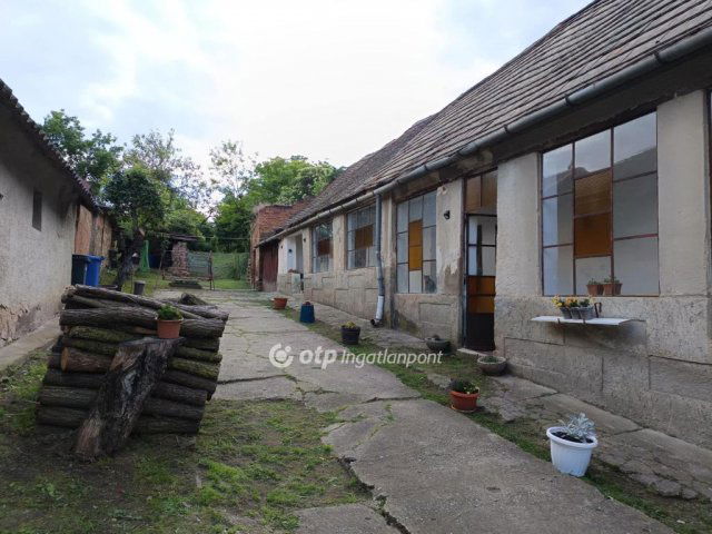 Eladó családi ház, Görcsönyben 36.9 M Ft, 3 szobás