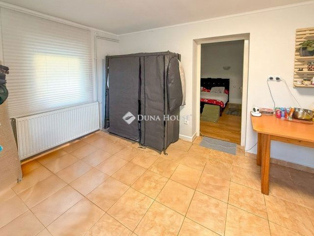 Eladó családi ház, Zamárdiban 119.9 M Ft, 4 szobás