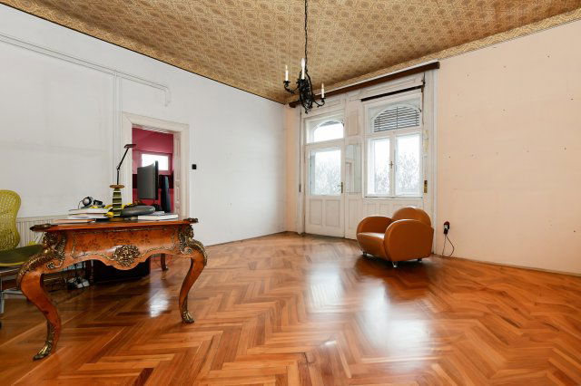 Eladó téglalakás, Budapesten, II. kerületben, Bimbó úton