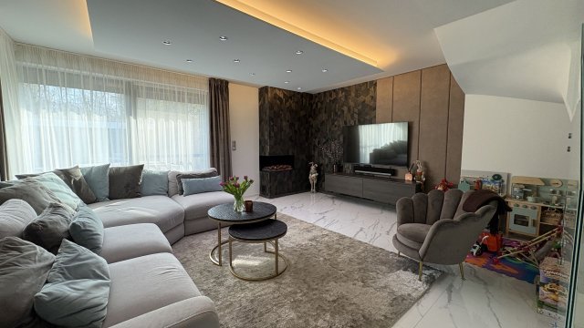 Eladó ikerház, Debrecenben 289 M Ft, 4 szobás