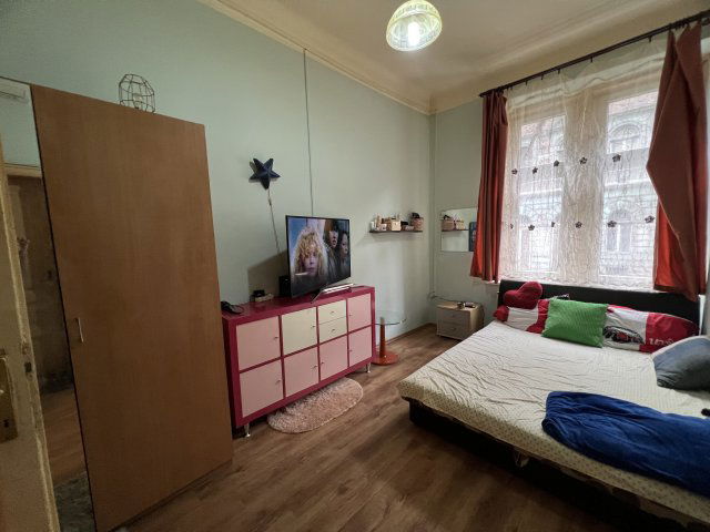 Eladó téglalakás, Budapesten, VII. kerületben, Nefelejcs utcában