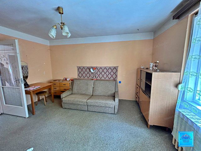 Eladó családi ház, Békésen 15 M Ft, 3 szobás