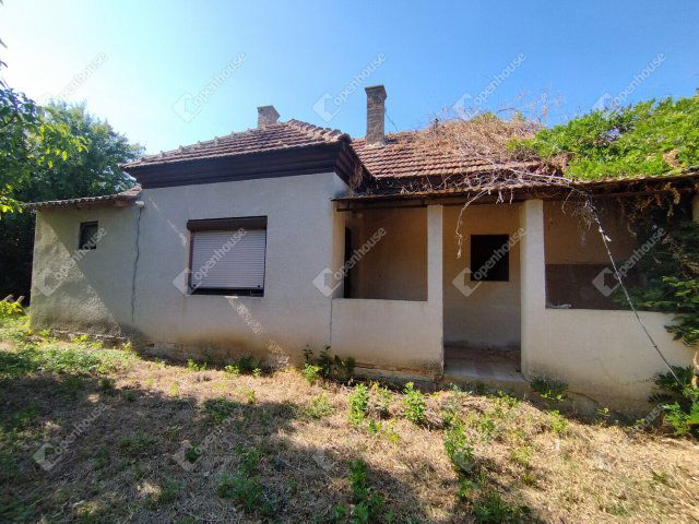 Eladó családi ház, Sávolyon 8.9 M Ft, 2 szobás