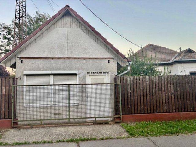 Eladó ikerház, Budapesten, XVIII. kerületben 115 M Ft, 2+1 szobás