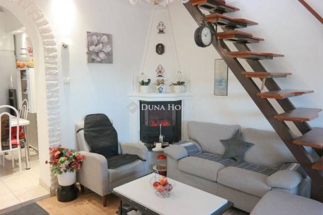 Eladó téglalakás, Budapesten, XX. kerületben 69.9 M Ft, 4 szobás