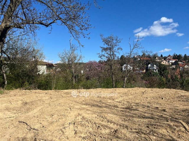 Eladó telek, Ürömön 83 M Ft / költözzbe.hu