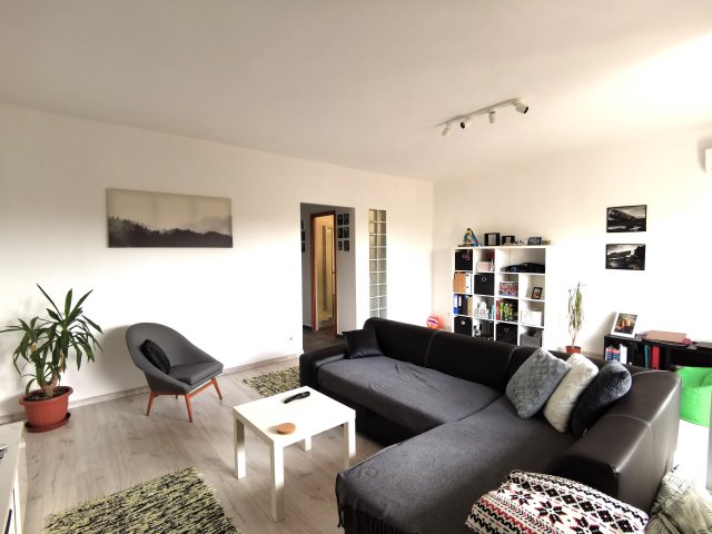 Eladó téglalakás, Keszthelyen 53.9 M Ft, 2 szobás