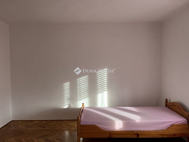 Eladó családi ház, Zalalövőn 34.99 M Ft, 3 szobás