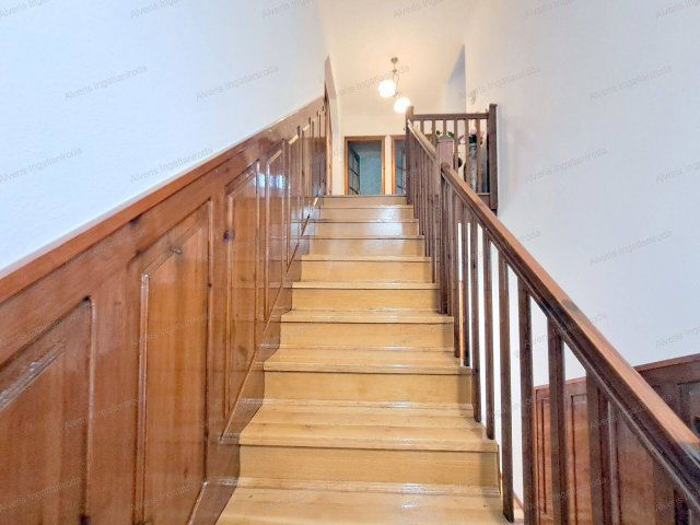 Eladó ikerház, Nyíregyházán 104 M Ft, 5 szobás