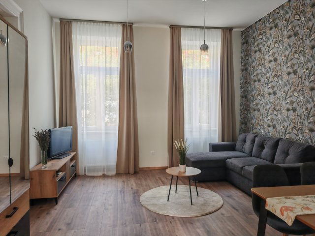 Kiadó téglalakás, albérlet, VII. kerületben, Nefelejcs utcában