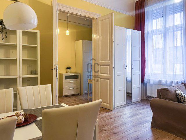 Kiadó téglalakás, albérlet, VIII. kerületben, Práter utcában