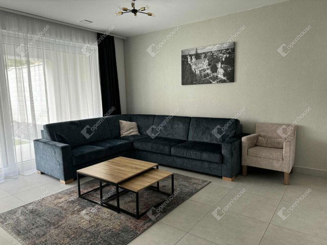 Kiadó téglalakás, albérlet, Székesfehérvárott 690 E Ft / hó