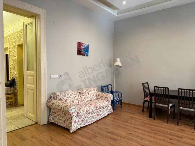 Kiadó téglalakás, albérlet, Budapesten, XII. kerületben