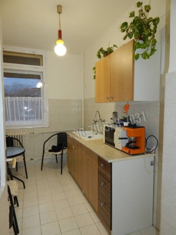 Eladó téglalakás, Tatabányán, Kőrösi Csoma Sándor téren