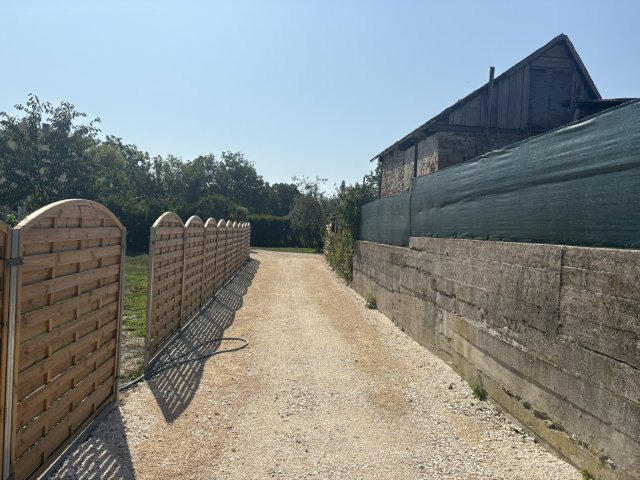 Eladó telek, Szigetmonostorban 26.9 M Ft / költözzbe.hu