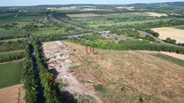 Eladó telek, Balatonőszödön 100 M Ft / költözzbe.hu