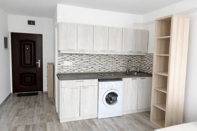 Eladó téglalakás, Szegeden 50.9 M Ft, 3 szobás