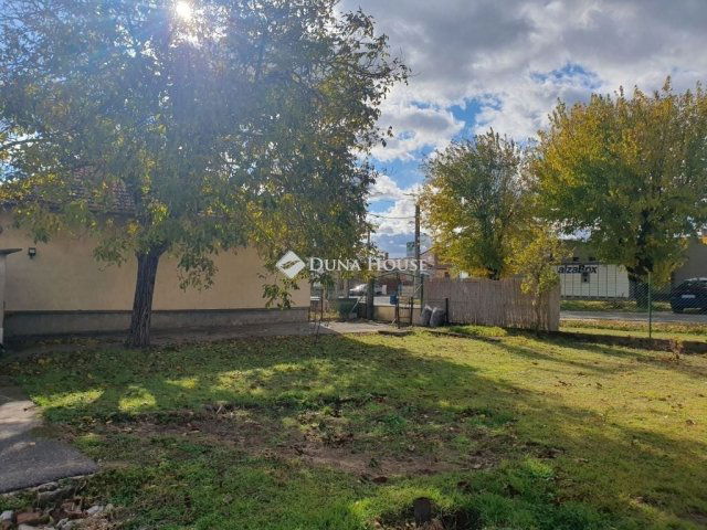 Eladó családi ház, Gyálon 73 M Ft, 4 szobás