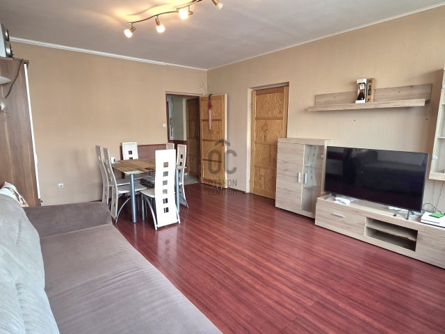 Eladó panellakás, Budapesten, XXI. kerületben 57 M Ft, 2 szobás