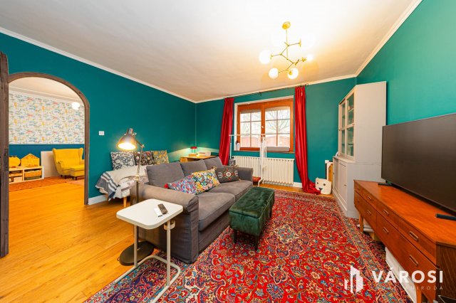 Eladó családi ház, Makón 89.5 M Ft, 5 szobás