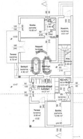 Eladó családi ház, Zalakaroson 75.9 M Ft, 8 szobás