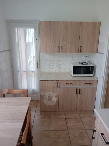 Kiadó téglalakás, albérlet, X. kerületben, Petrőczy utcában