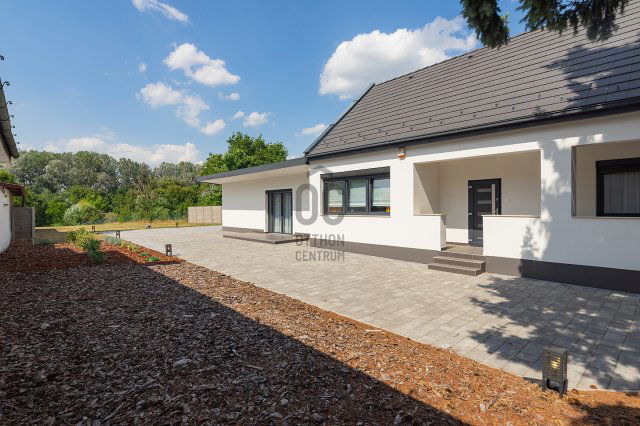 Eladó családi ház, Budapesten, XVII. kerületben 164.8 M Ft