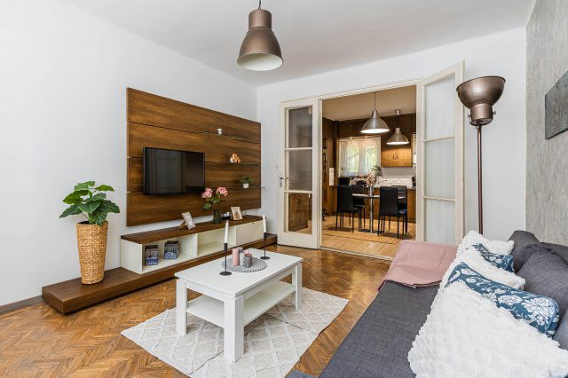 Eladó téglalakás, Budapesten, XIII. kerületben, Kárpát utcában