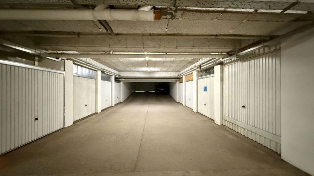 Kiadó garázs, Debrecenben 25 E Ft / hó / költözzbe.hu