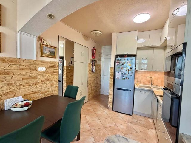 Eladó téglalakás, Nyíregyházán 57.5 M Ft, 2 szobás