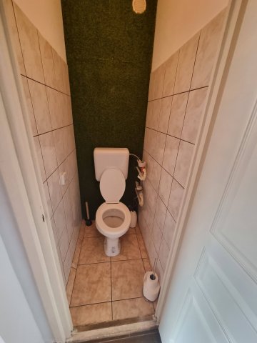 Kiadó panellakás, albérlet, Debrecenben 210 E Ft / hó, 2 szobás