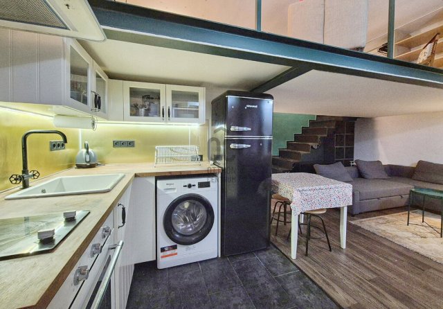 Eladó téglalakás, Budapesten, V. kerületben 57.9 M Ft, 1 szobás