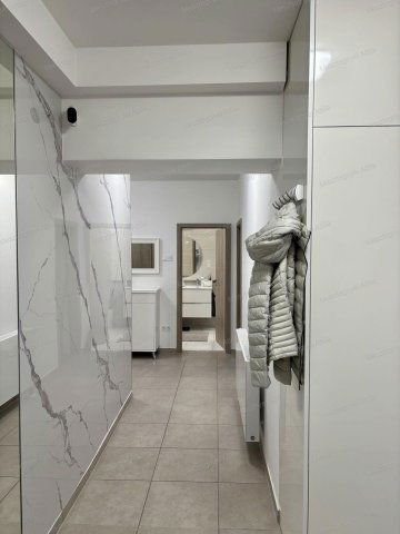 Eladó téglalakás, Sopronban 99.5 M Ft, 4 szobás