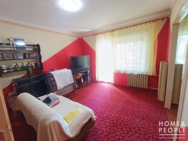Eladó családi ház, Kübekházán 31.99 M Ft, 3 szobás